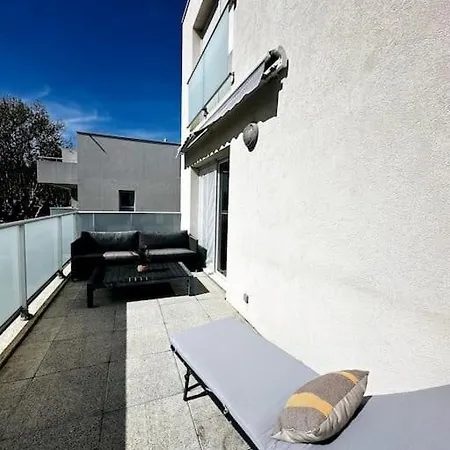 Perle Citadine Proche De La Gare דירה